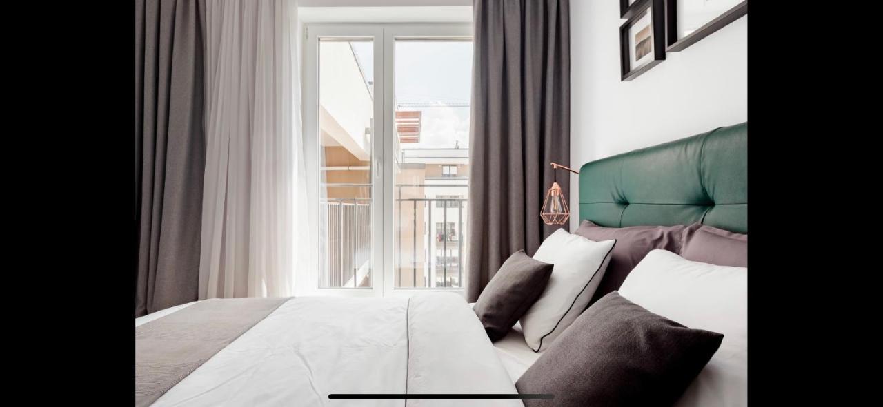 Modern Studio Coresi Lejlighed Braşov Eksteriør billede